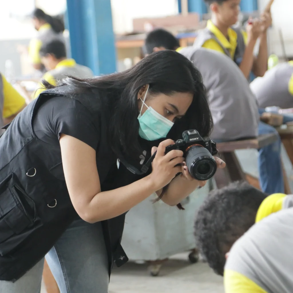 Jasa Video Company Profile di Kuningan berperan penting dalam meningkatkan daya saing di tengah persaingan pasar yang ketat. Video company profile yang dirancang secara profesional memungkinkan perusahaan menyampaikan informasi secara jelas dan terstruktur. 